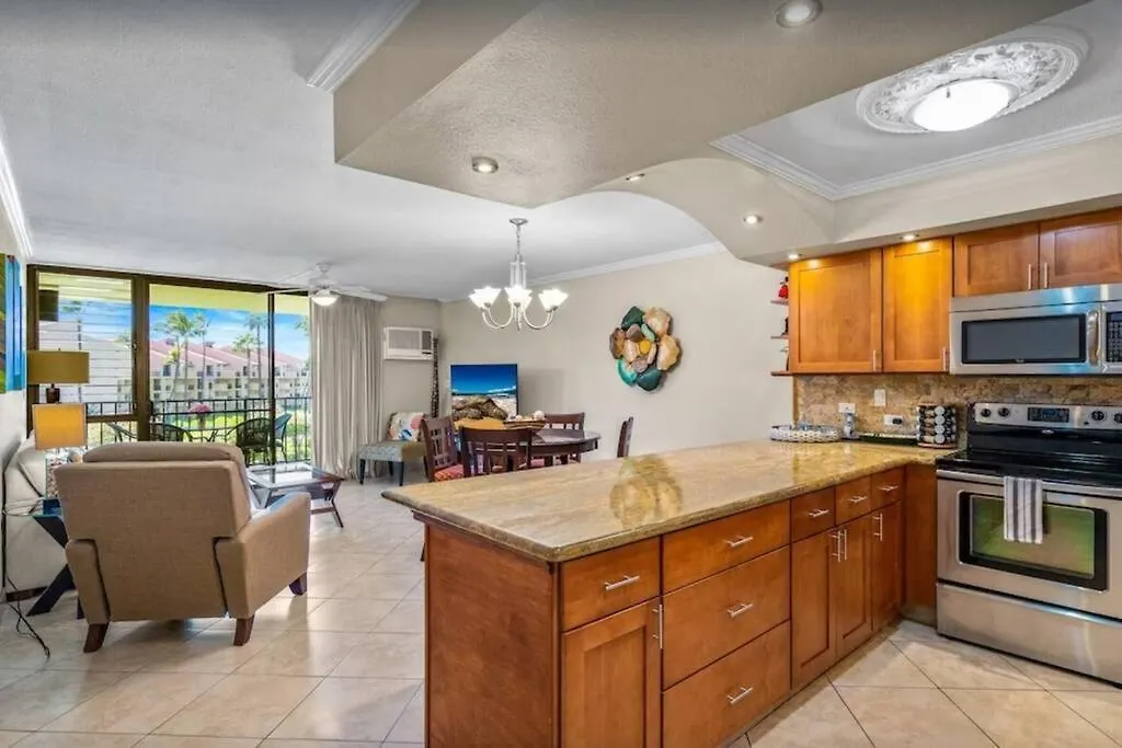 Kamaole Sands 2-306- Kamaole Sands Spacious, Updated, And Oceanview! Wailea  0*, Wailea (Maui) United States
