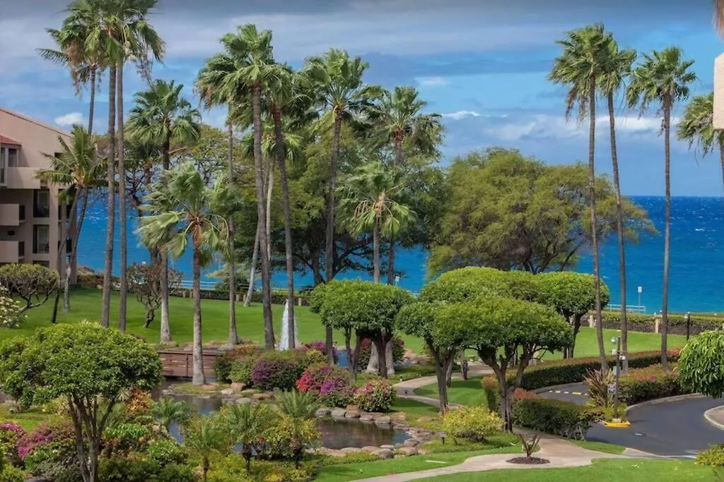 Kamaole Sands 2-306- Kamaole Sands Spacious, Updated, And Oceanview! Wailea  United States