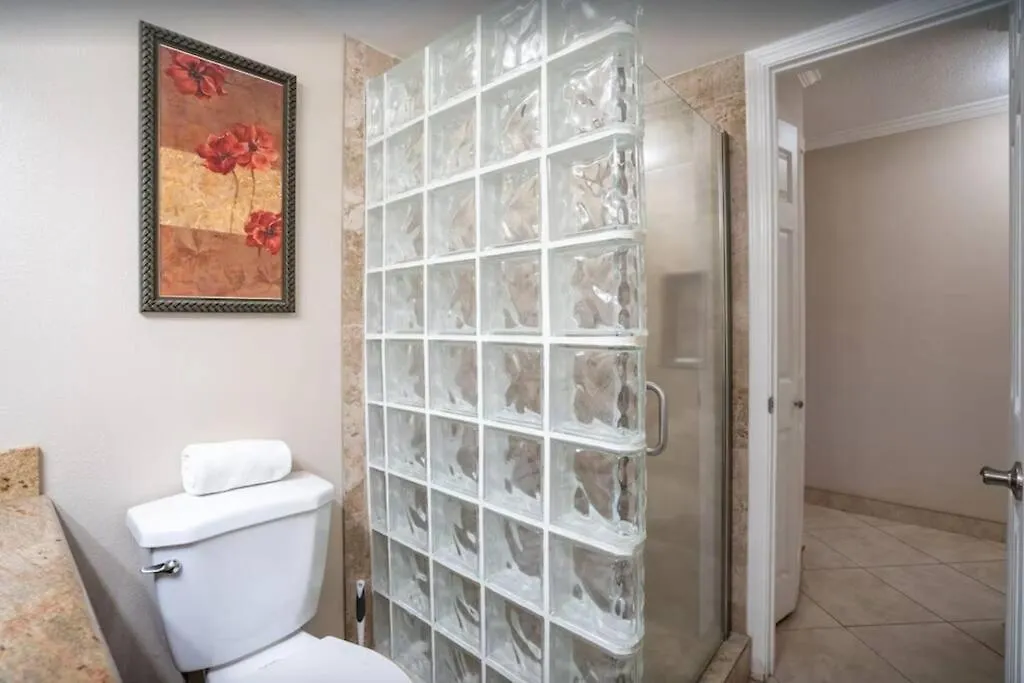 Kamaole Sands 2-306- Kamaole Sands Spacious, Updated, And Oceanview! Wailea  United States